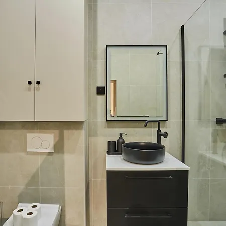Spacious In The Heart Of Near Notre-dame * Paris