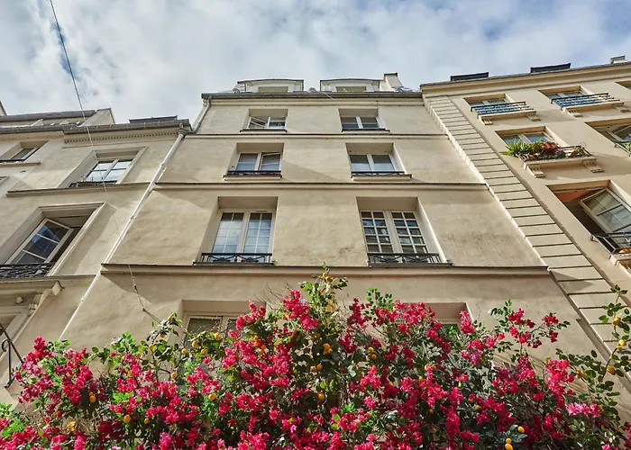 Spacious In The Heart Of Near Notre-dame 公寓 *